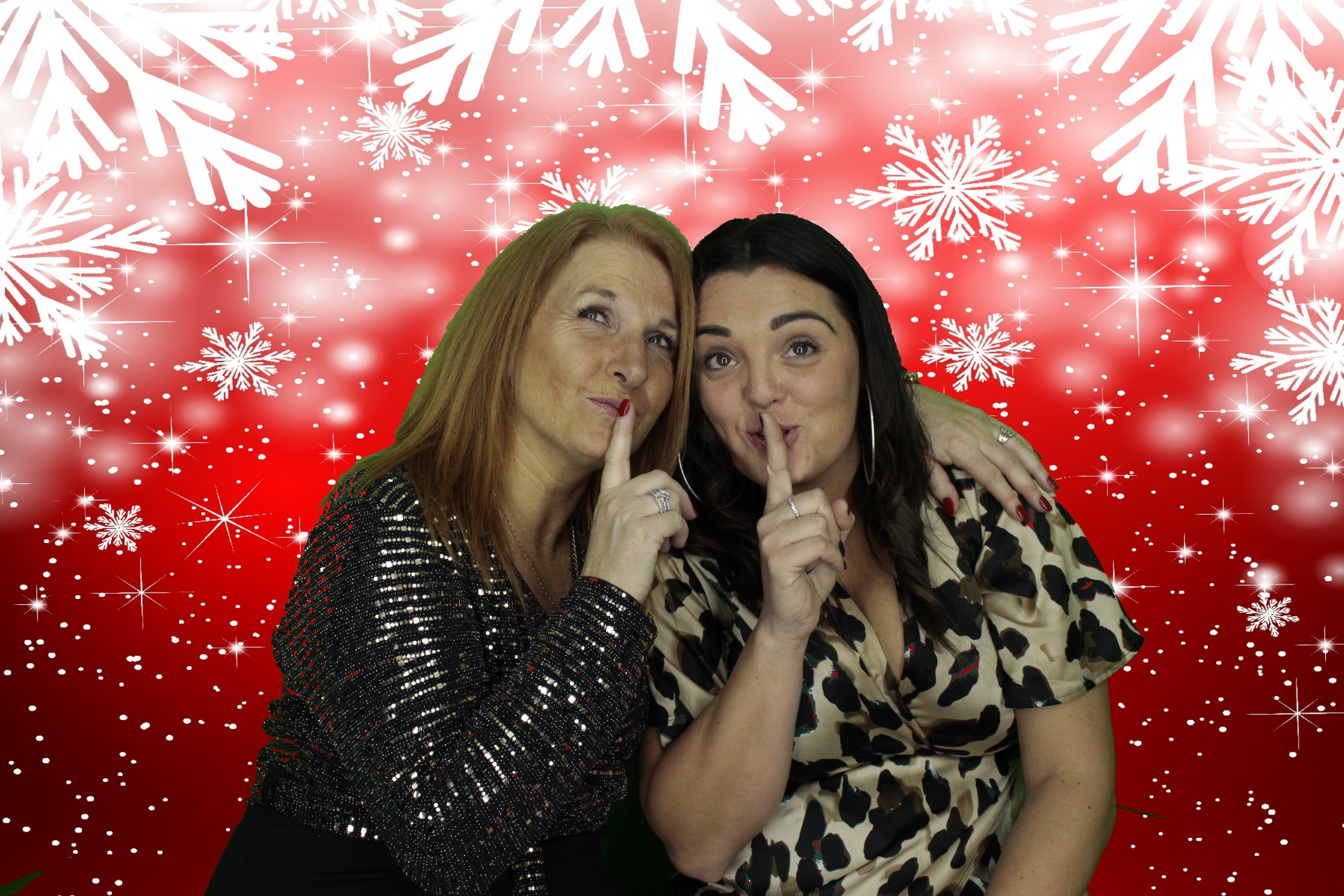 Silvermere Christmas Party | View more photos from the event at gallery.myphotoboothexperience.co.uk/u/MyPhotoBoothExperienceLtd/Silvermere-Christmas-Party-3